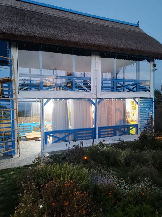 Închideri terase și foișoare