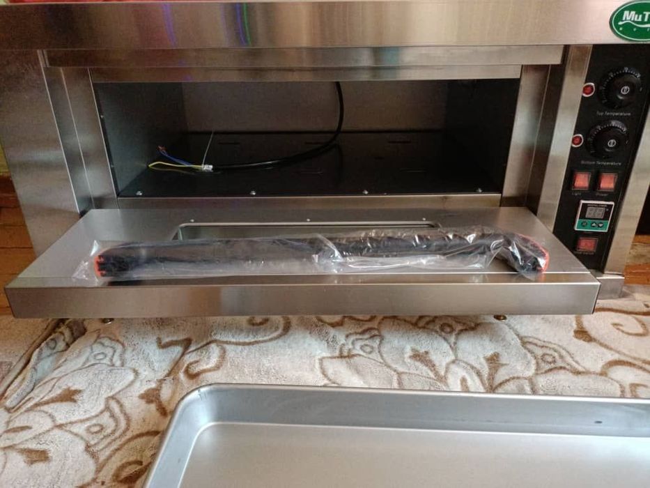 Печь-духовка продаю