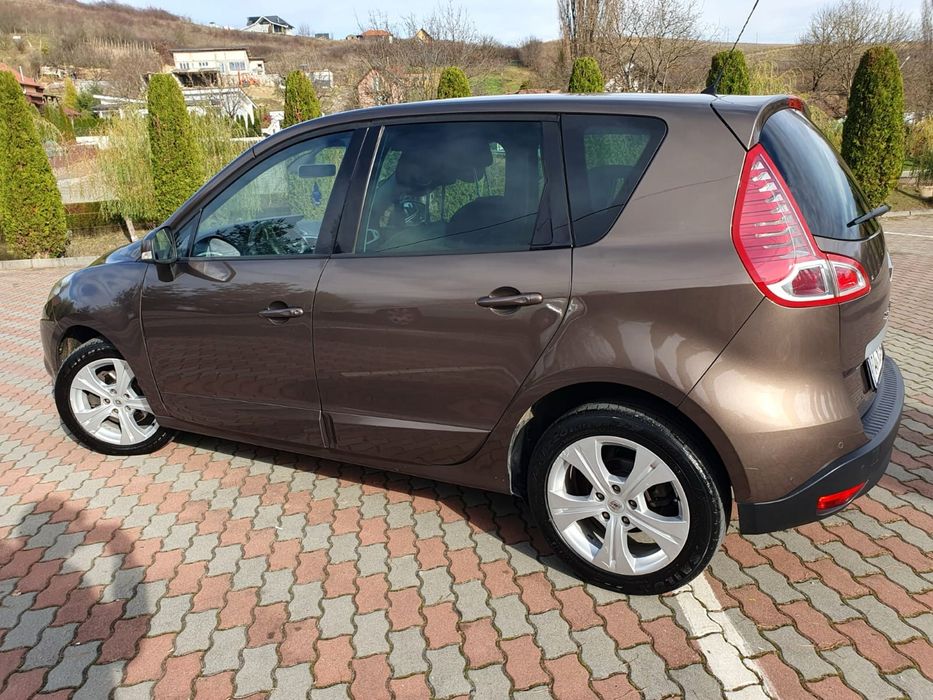 -Renault scenic facelift-1.5diesel-107cai-euro5-2011-germania adusa-