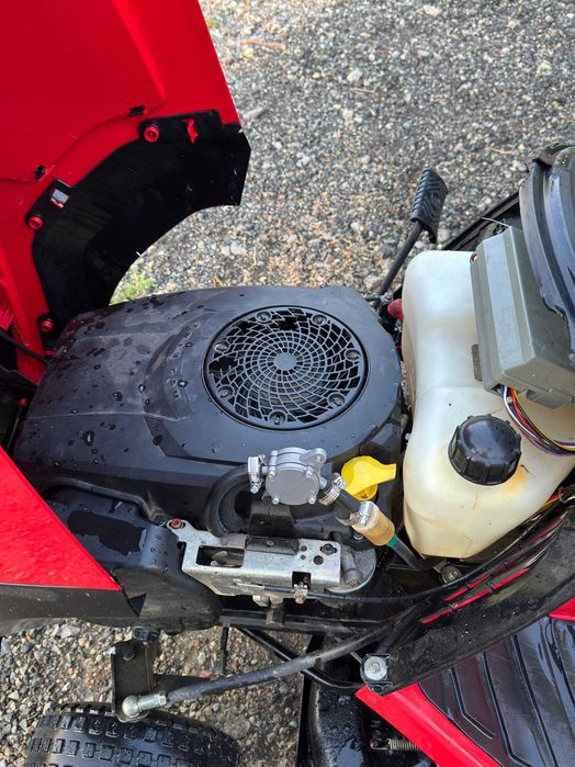 Тракторна косачка Mountfield 1636H - 16к.с.