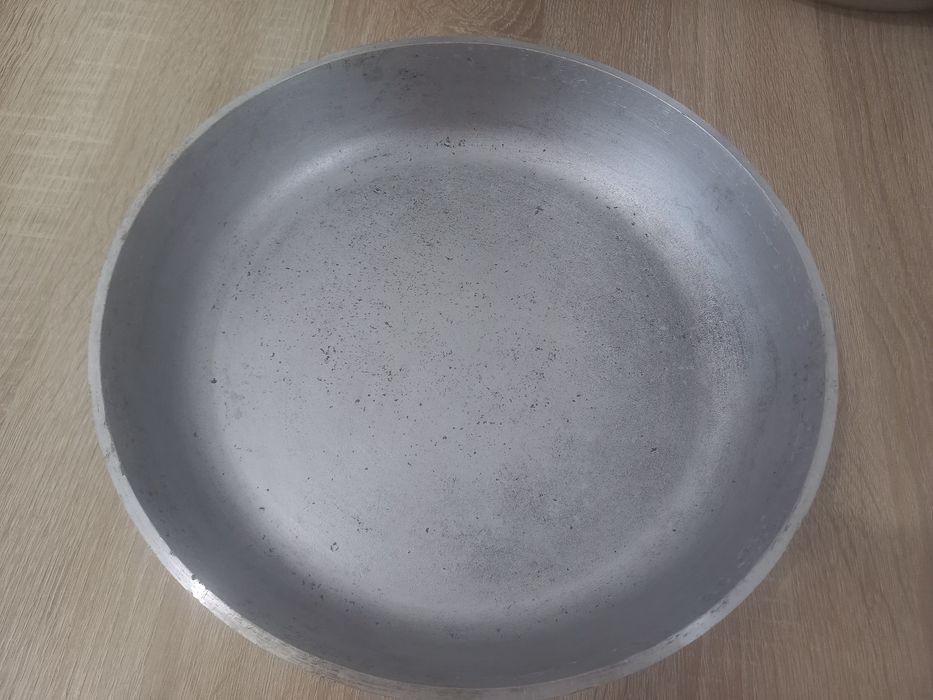 Газ печь ,миксер,таба,мясорубка сатылады