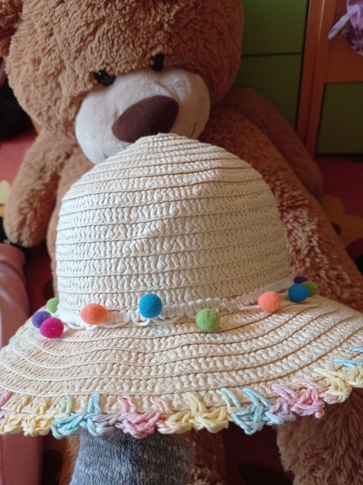 Сламена детска шапка 2 бр