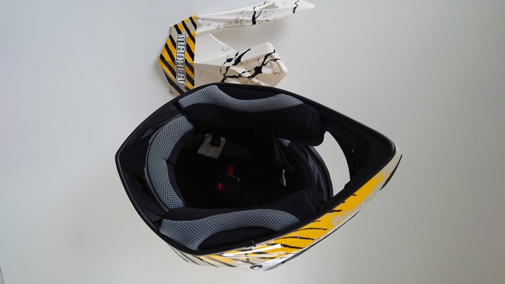 Индуру Крос мото ATV каска MADHEAD 1150 gr.  XXL 64 - M.L.XL. FOX очил