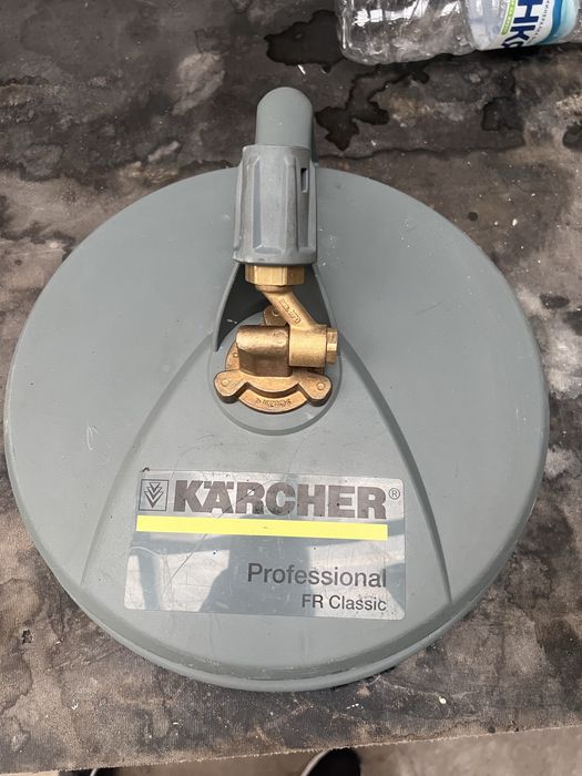 Приставка за почистване на под