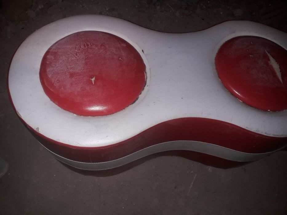 Пуфик для прихожей, парикмахерской