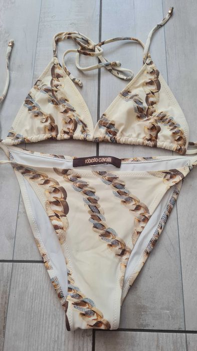 Бански- Roberto Cavalli,No Ka Oi,Andres Sarda