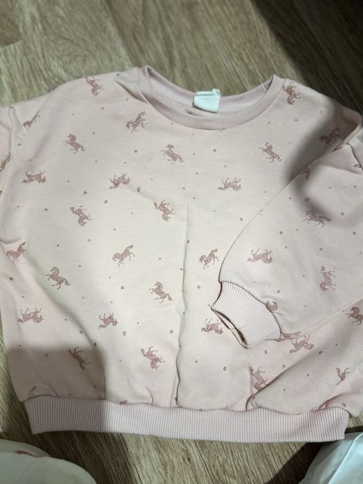 Платья, футболки, лосины, кофты куртки и др