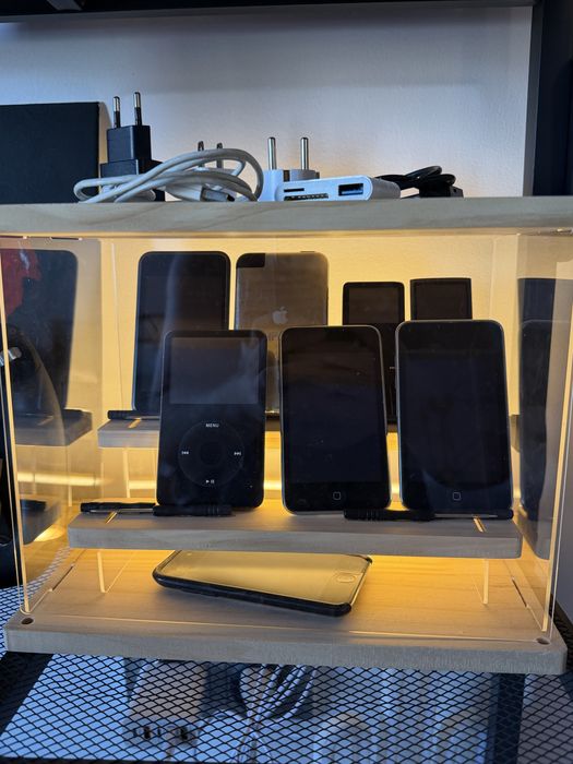 Лот iPod 1,2,3,4,5