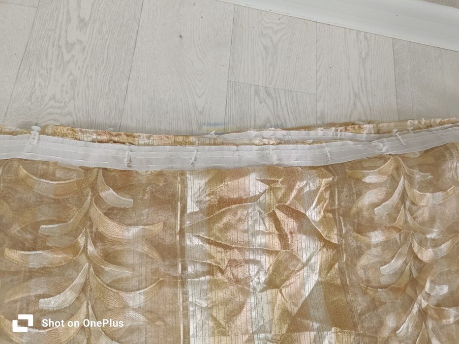 Шторы сатылады. 4метр