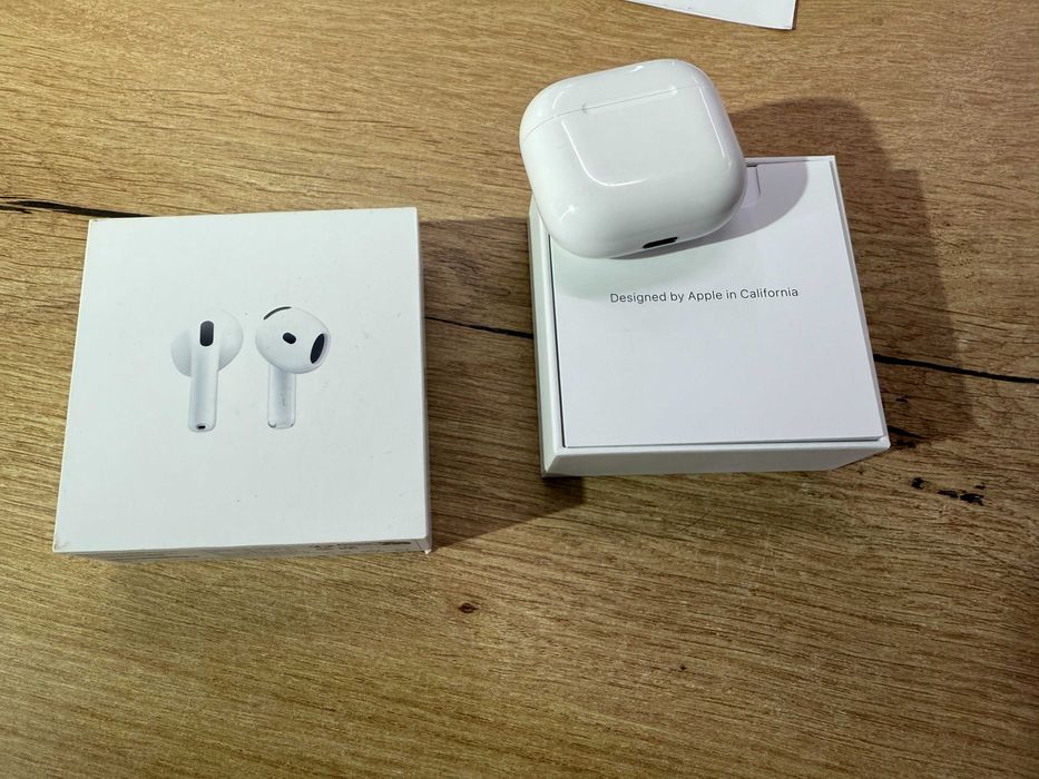 Casti APPLE AirPods 4, In-Ear, Microfon, Carcasa Incarcare USB-C, alb