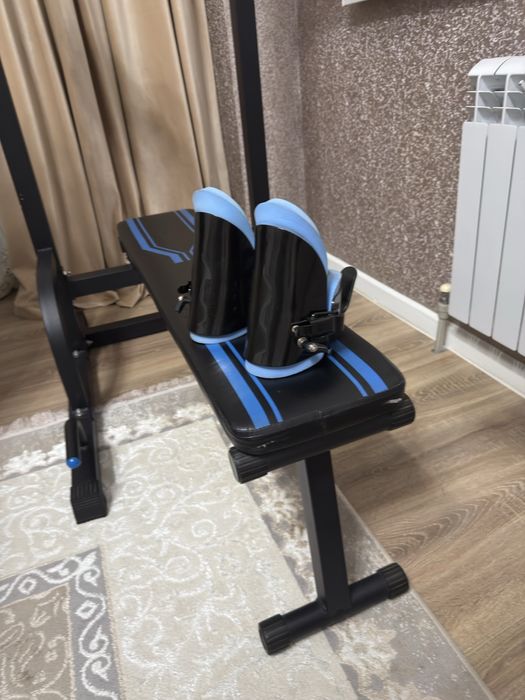 Напольный турник для дома