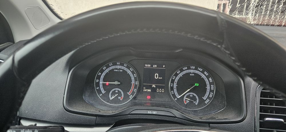 Skoda karoq  2021 1.6