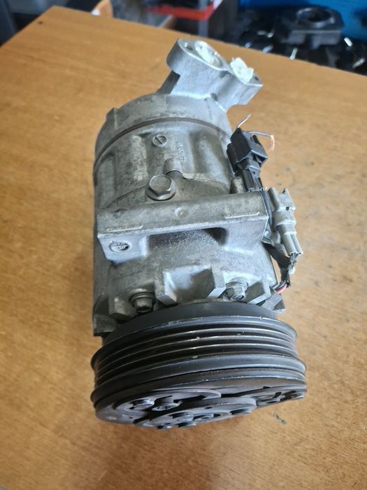 Compresor aer condiționat Renault Clio 4 1.2 Benzina