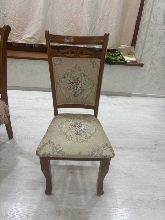 Stol stul 12 talim mehmon xonaga