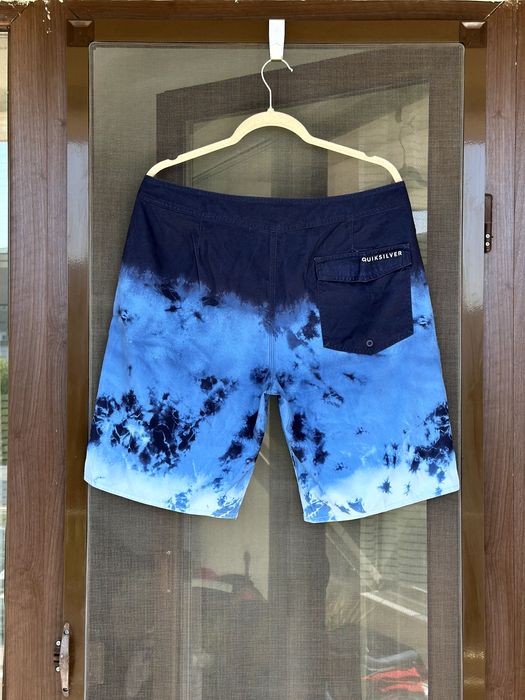 Мъжки шорти / бански QuikSilver - размер 34(L), Отлично състояние