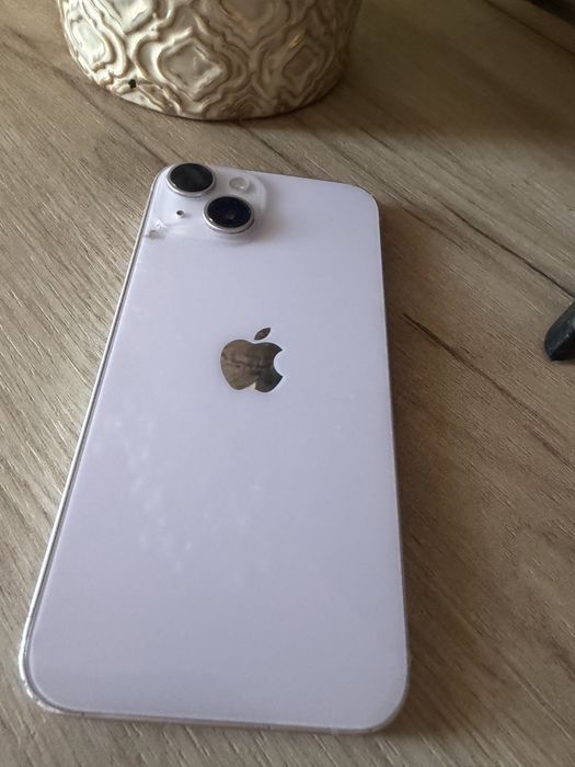 Iphone 14 cu baterie 75 cu ume de uzura
