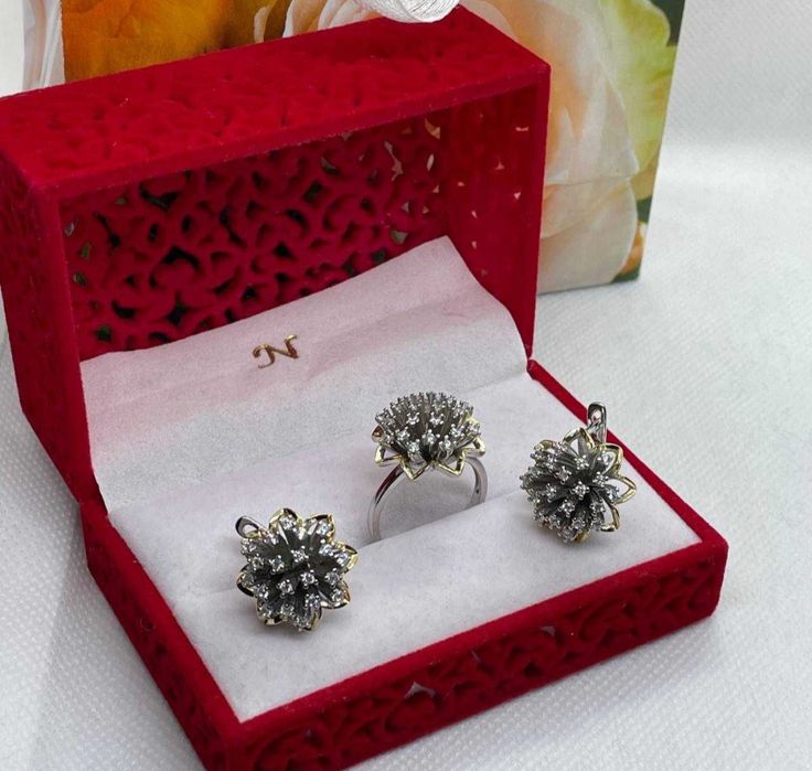 Нежный сияющий комплект Шикарный серебрл 925 с Цирконием позолоченный