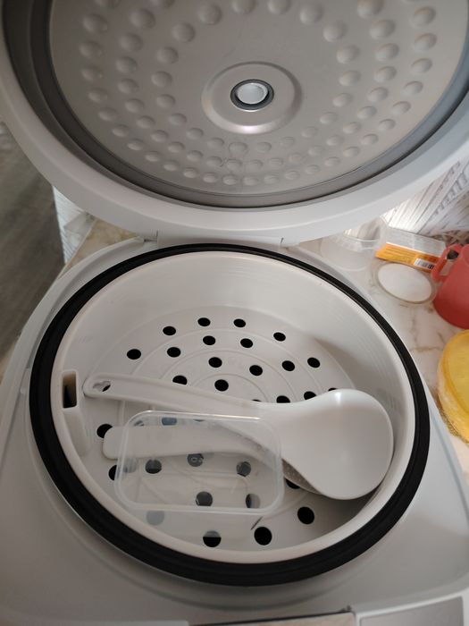 Мультиварка PHILIPS