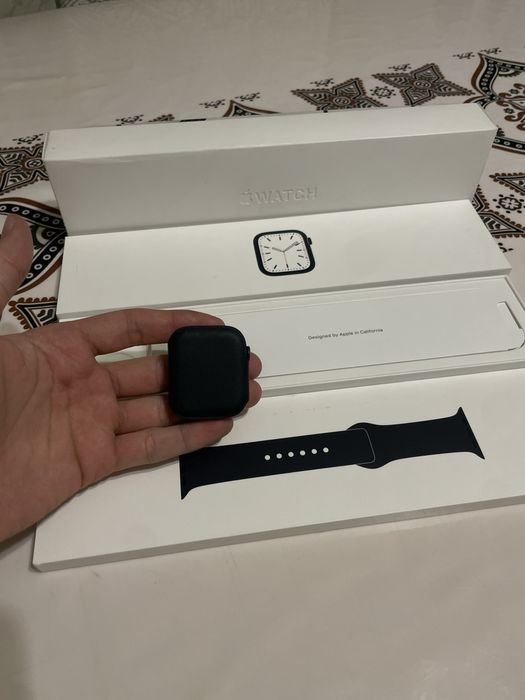 Продам Apple Watch 7 45mm Состояние новый