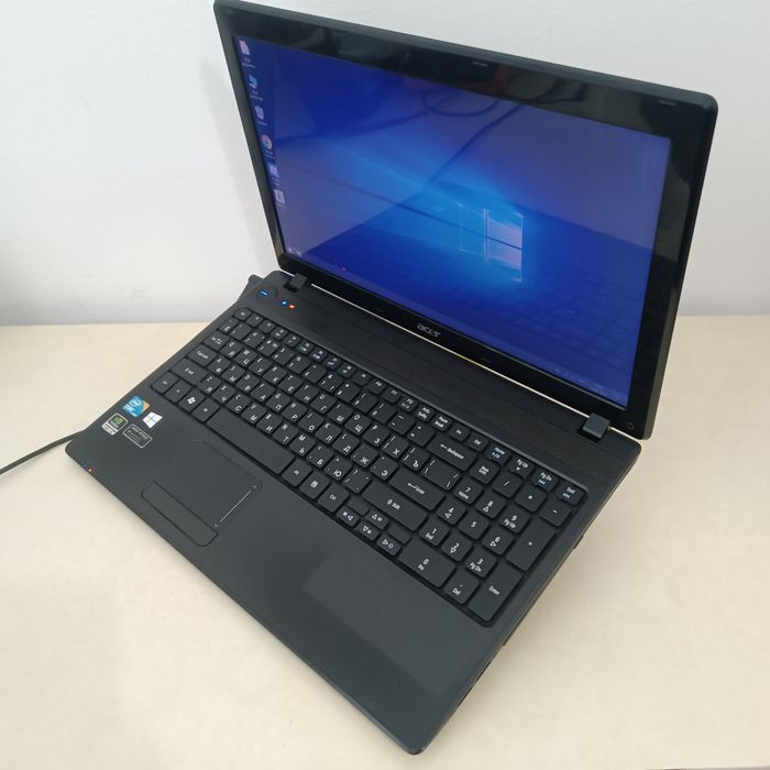 Ноутбук Acer 5742