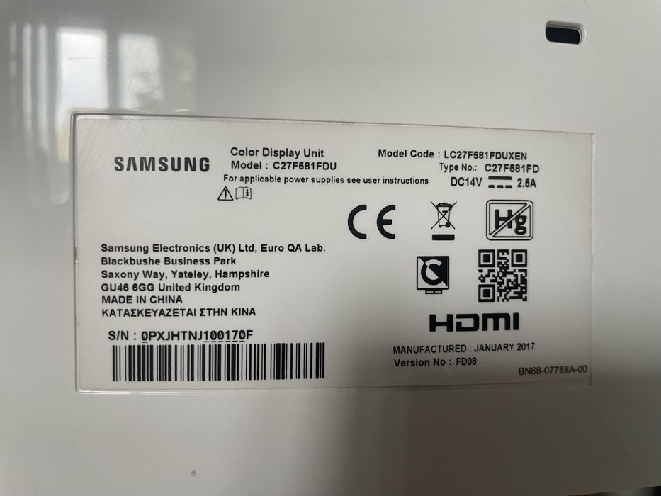 Monitor Samsung curbat 27" VA 75hz Freesync gaming si multimedia