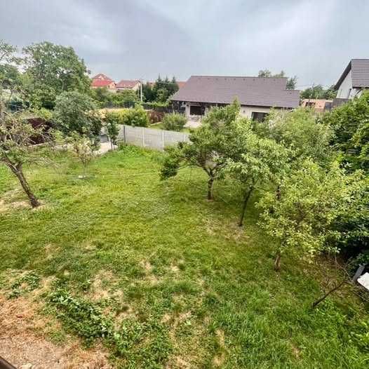 Inchiriez apartament