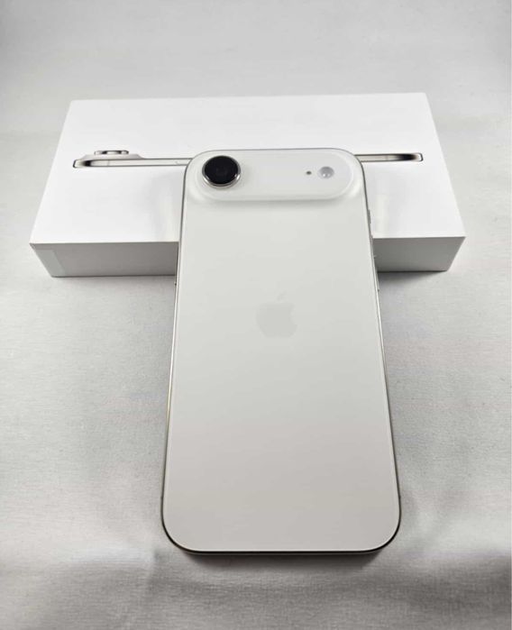 iPhone 17 Air • GOLD • NOu • 256 GB • 100% Bateria • Garantie