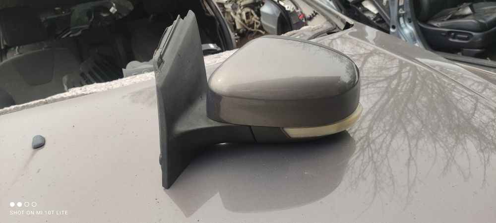 Огледало Ляво за Форд Фокус Мк3 Lqvo ogledalo za Ford Focus Mk3