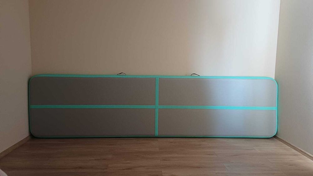 Saltea gimnastica gonflabila 400x100x20