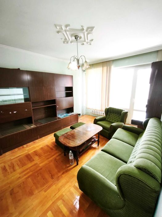Продавам двустаен апартамент в гр. Перник кв. Димова махала