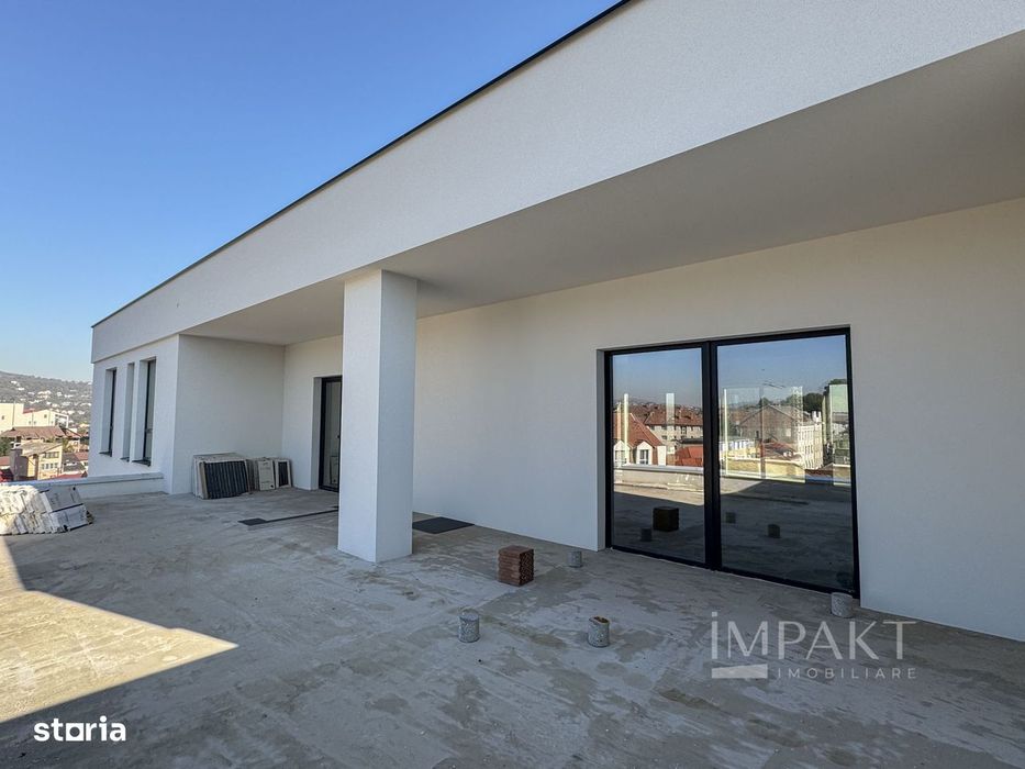 Imobil versatil cu functiuni mixte zona P-ta Mihai Viteazul