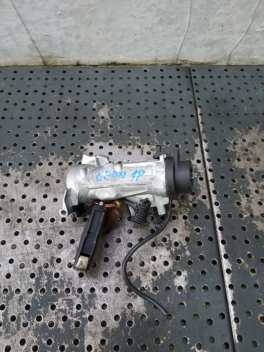 Contact auto cu cheie seat leon 1p 1k0905851b