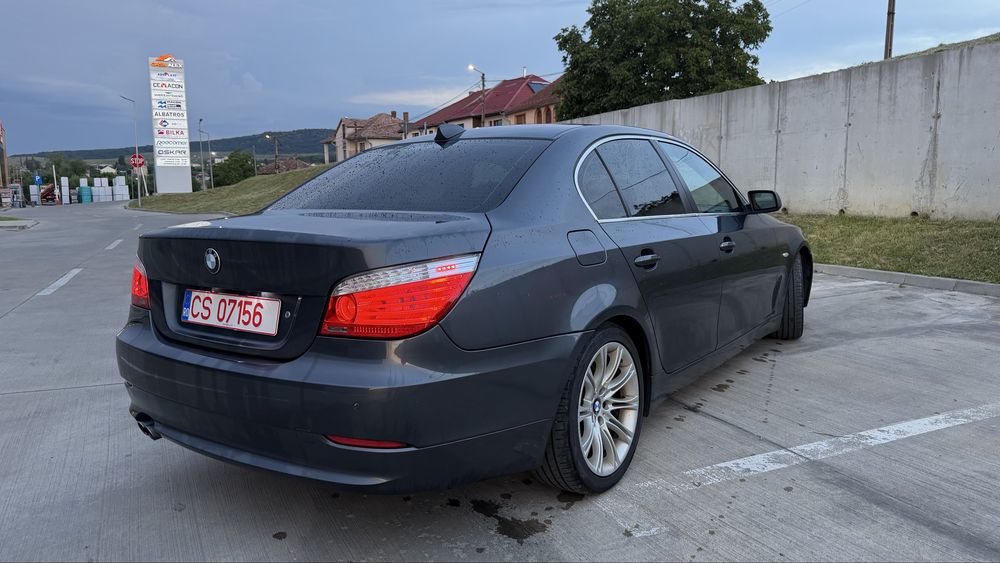BMW 5 Series 2008 — imagine 4