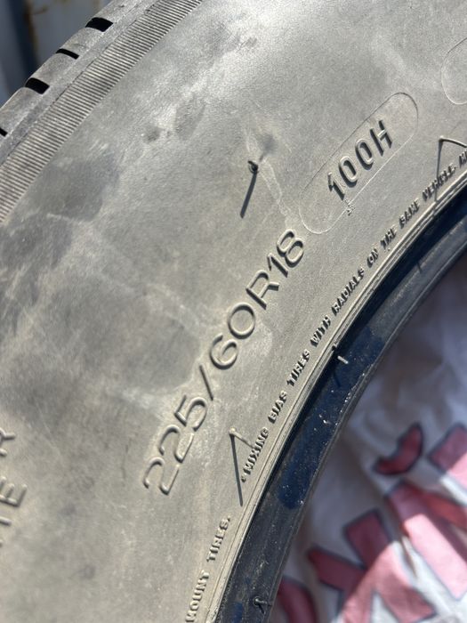 Продам R18 225/60