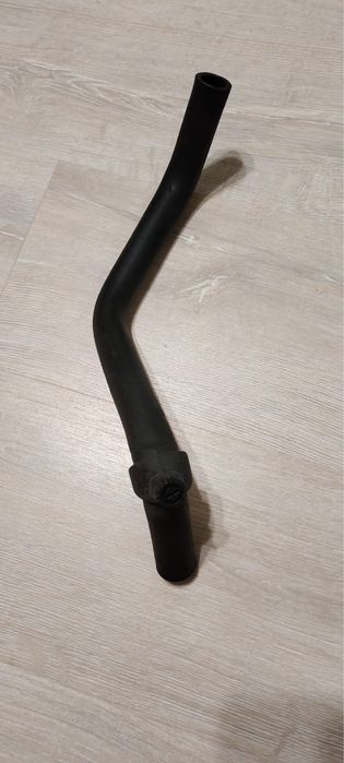 Продам патрубок радиатора печки