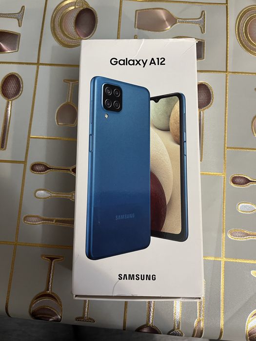 Vând doua telefoane samsung A15/A12