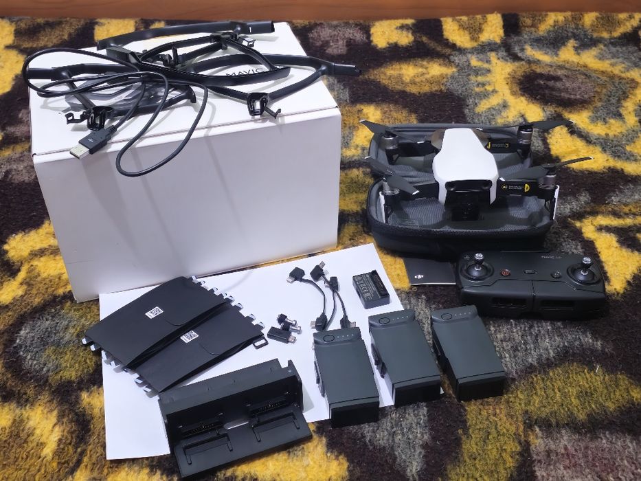 Drona dji mavic air fly more combo