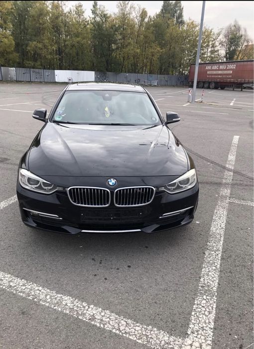 Schimb / vand bmw f30 2012 automat luxuryy!!!!
