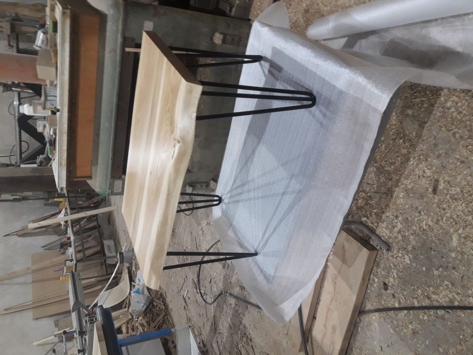 Холна маса от дъб