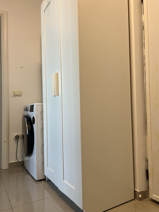 Dulapuri Ikea in stare foarte buna