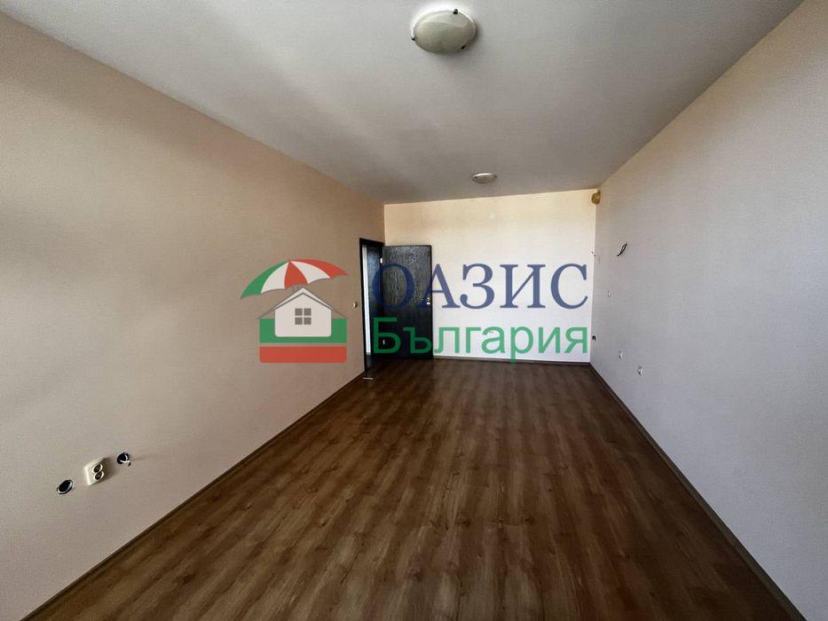 # 33516406 Двустаен апартамент в комплекс Луксор, Свети Влас . 6 ет, необзаведен, общ: 82 кв. м