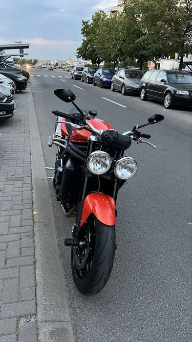 Triumph Speed Triple 1050