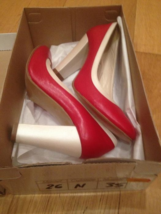 Pantofi din piele rosu cu bej