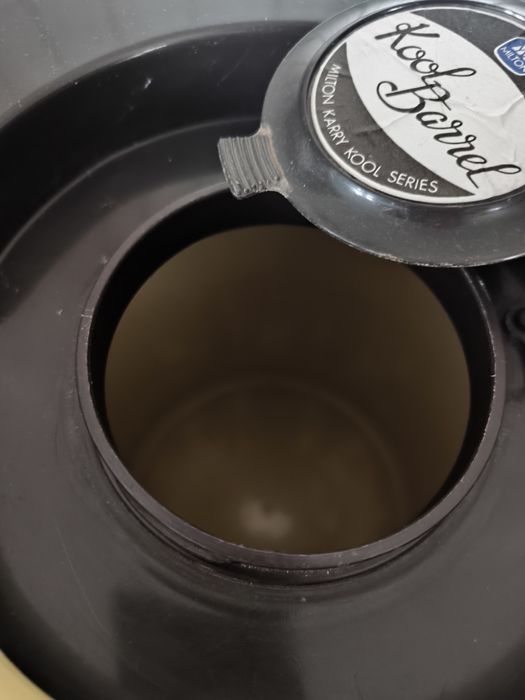 Термос бочка с краником