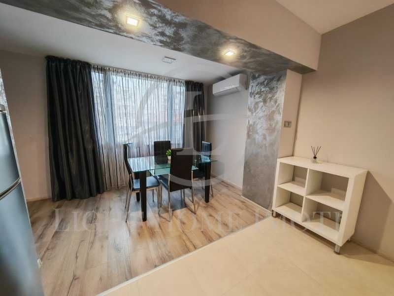 Продава се Тристаен апартамент в Пловдив, Кючук Париж - 55 кв.м за 1324 €/кв.м - Снимка #5