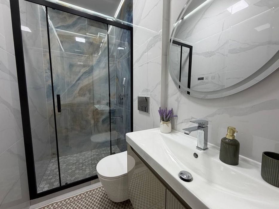 Ц-4 Шедевр Жк "Кипарис" 3/2/9 76кв.м евро ремонт с мебелью и техникой