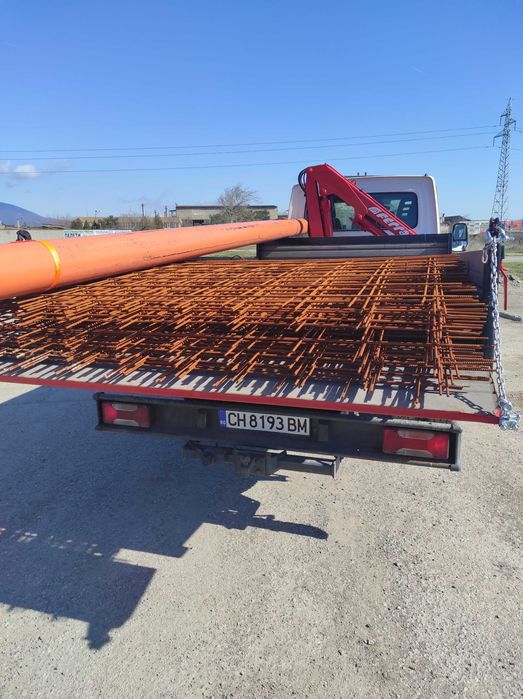 Транспортни услуги.Тристранен самосвал с кран