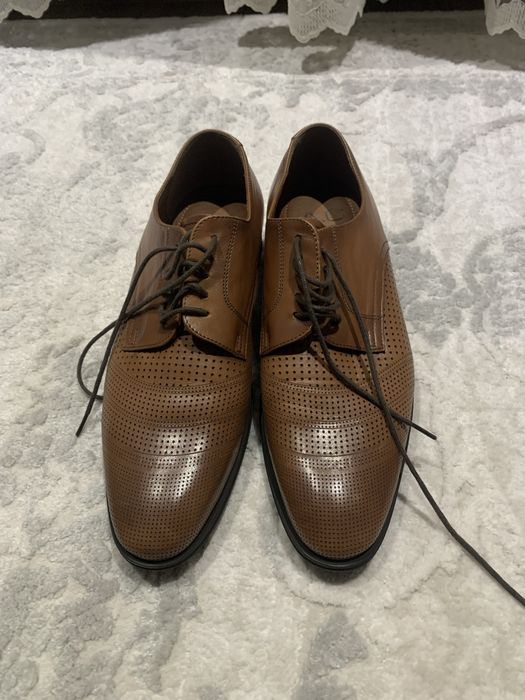 Vand pantofi barbati