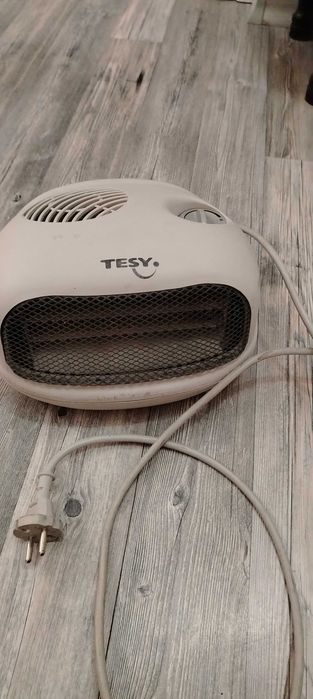 Продавам работеща духалка Tesy