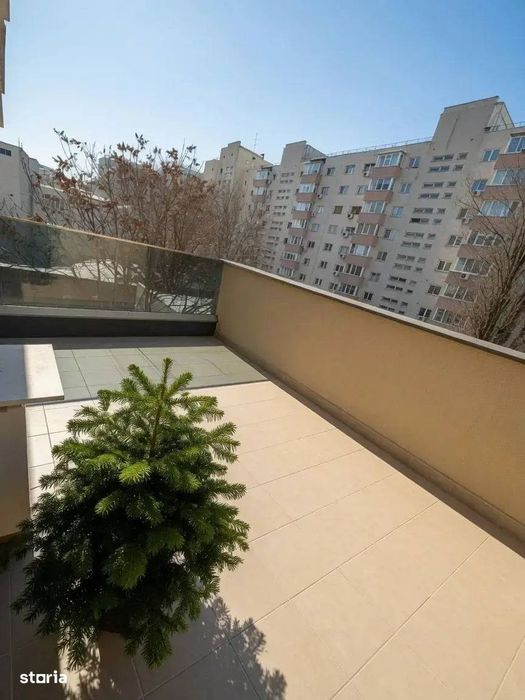 Studio de Lux Universitate-Adiacent Terasă Spectaculoasă